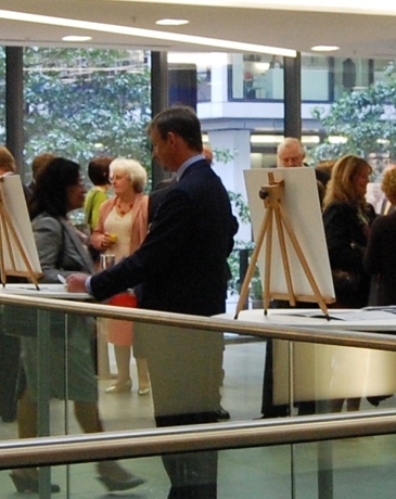 Professionals networking at a WIG event